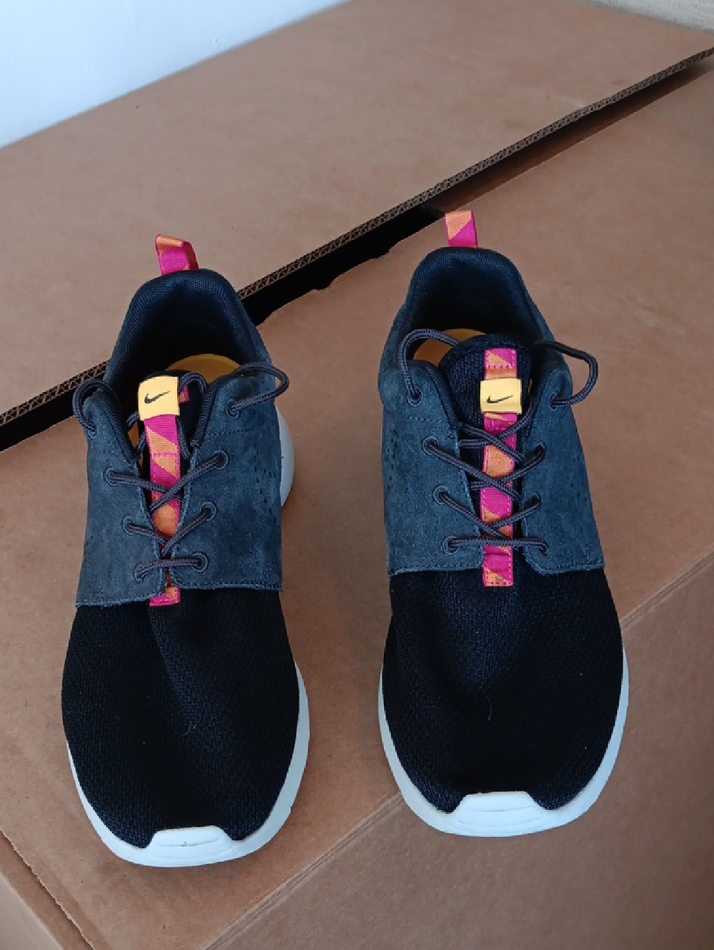 Nike Black, Gray & Pink Low-Top Sneakers with Yellow Accent